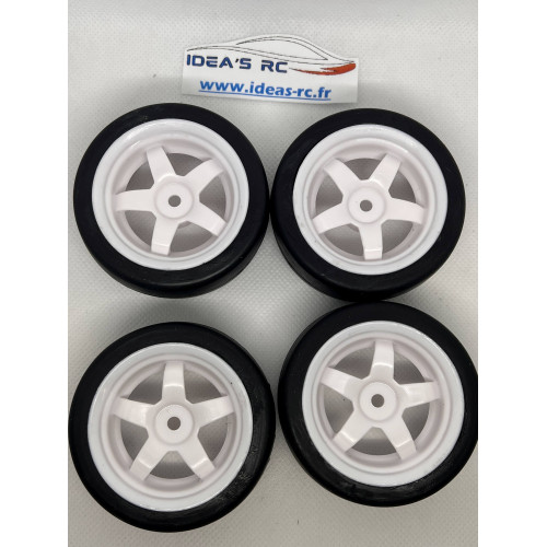 Pneus IDEA's RC  28° montés/collés