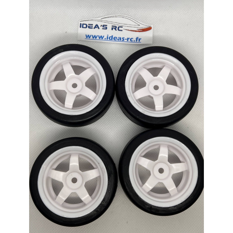 Pneus IDEA's RC  28° montés/collés