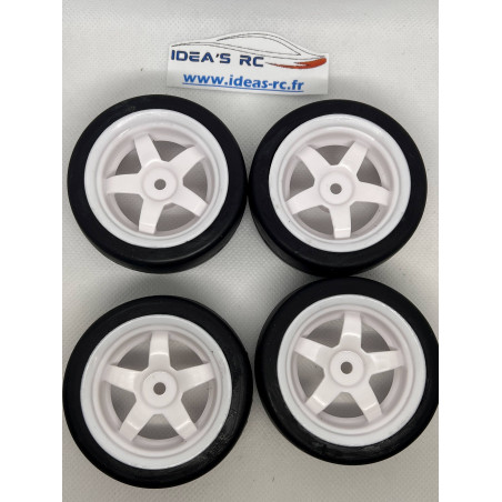 Pneus IDEA's RC  28° montés/collés